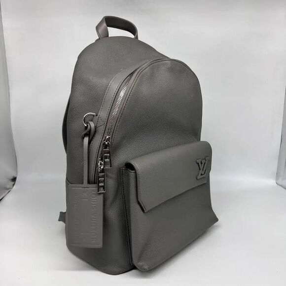 Louis Vuitton Women Pre-Loved Bag Very Good Condition - Picture 3 of 9